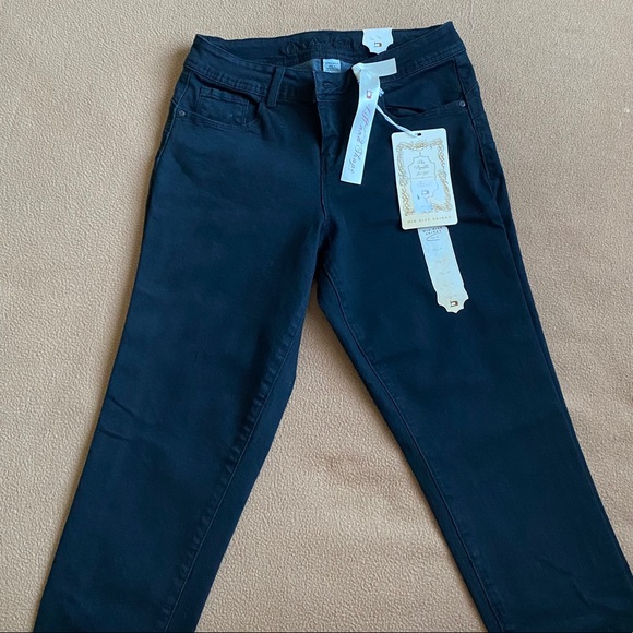 NEW Size 6 Mid Rise Skinny Pants - Picture 5 of 5